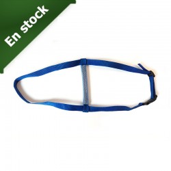 Strap for mask to offer a better resistance to impacts during underwater hockey practice.