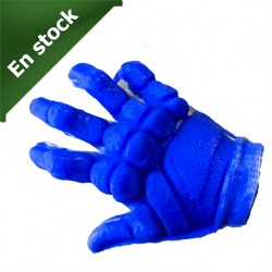 The T2 Underwater Hockey glove guarantees reinforced protection on the phalanges, grip feeling, comfort and robustness.